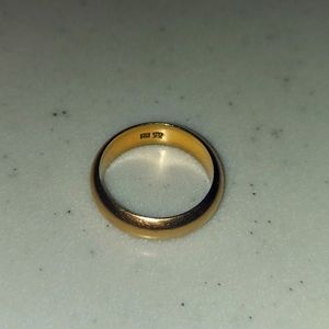 Men's 14k gold wedding band